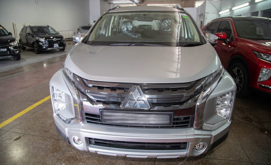 PEC Silver 2022 Mitsubishi Xpander Cross