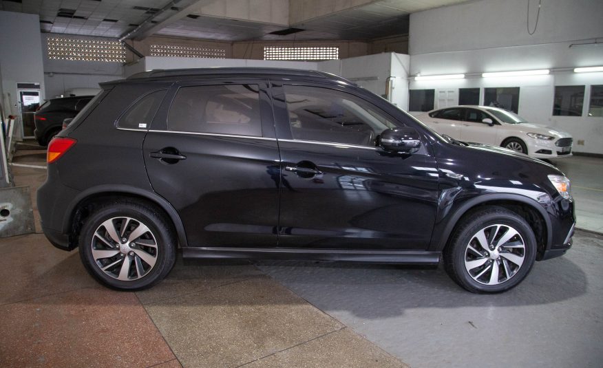 PEB Black 2019 Mitsubishi ASX