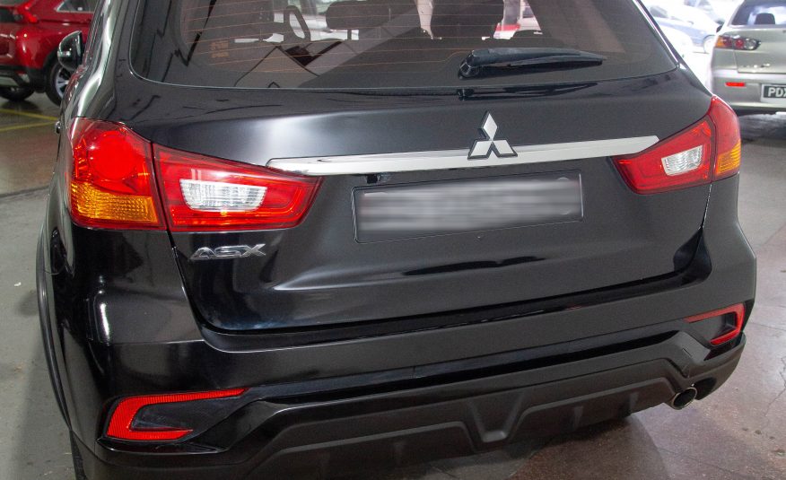 PEB Black 2019 Mitsubishi ASX