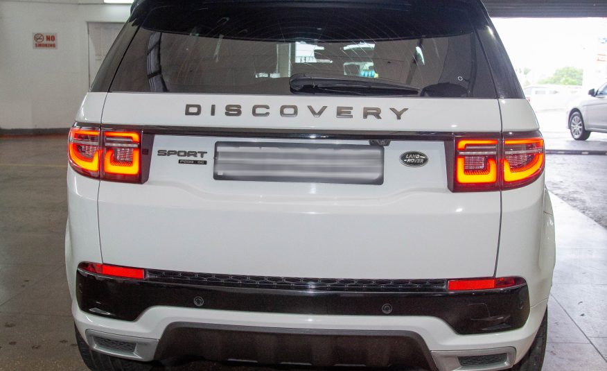 PEB White 2020 Land Rover DISCOVERY SPORT R-DYNAMIC SE