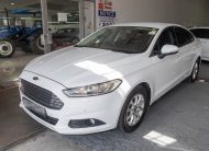 PDW FROZEN WHITE 2016 FORD FUSION