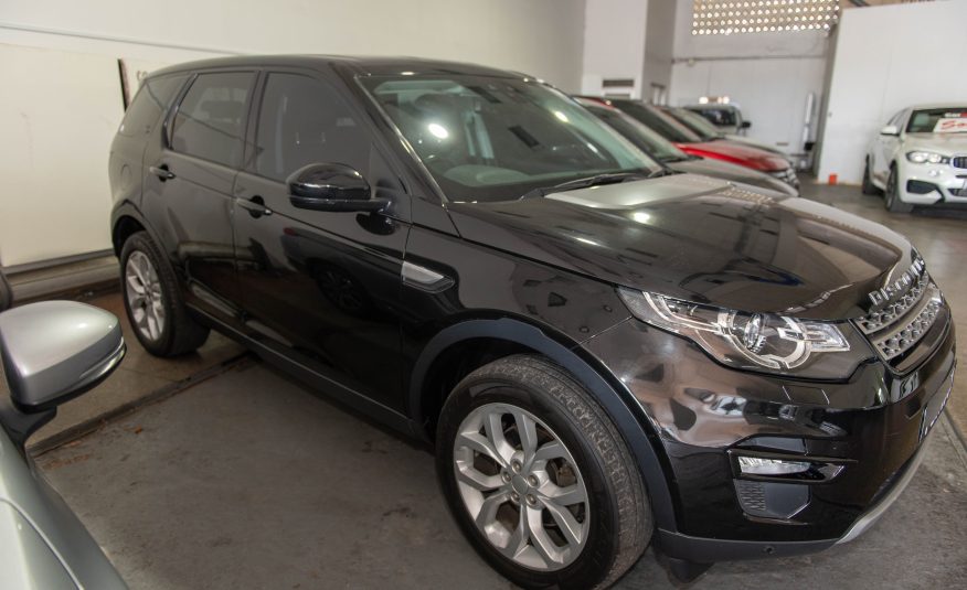 PDR	SANTORINI BLACK 2017 LAND ROVER DISCOVERY SPORT HSE 2.0G