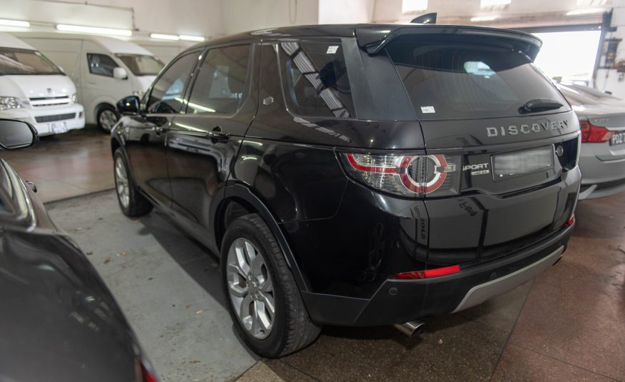 PDR	SANTORINI BLACK 2017 LAND ROVER DISCOVERY SPORT HSE 2.0G