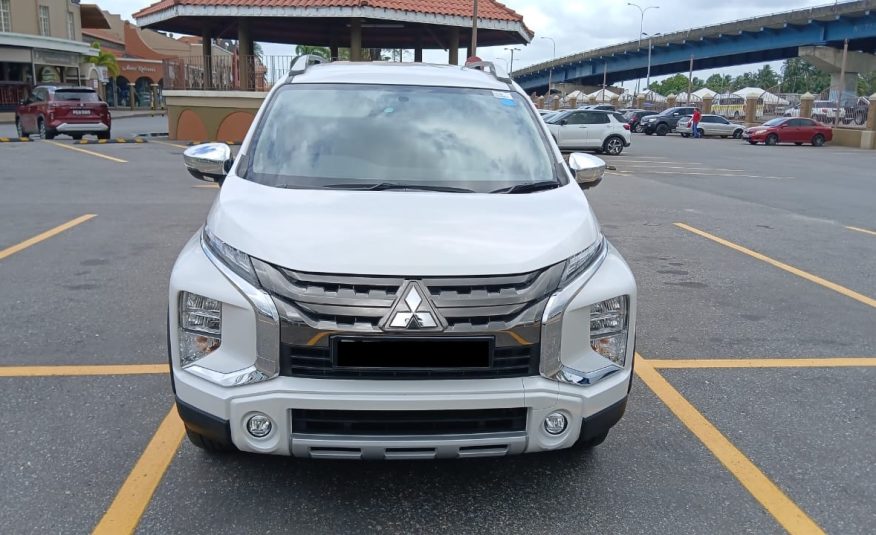 PEC 2022 White Mitsubishi Xpander Cross