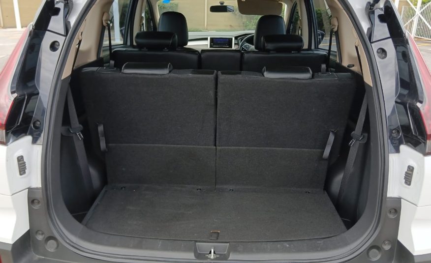 PEC 2022 White Mitsubishi Xpander Cross