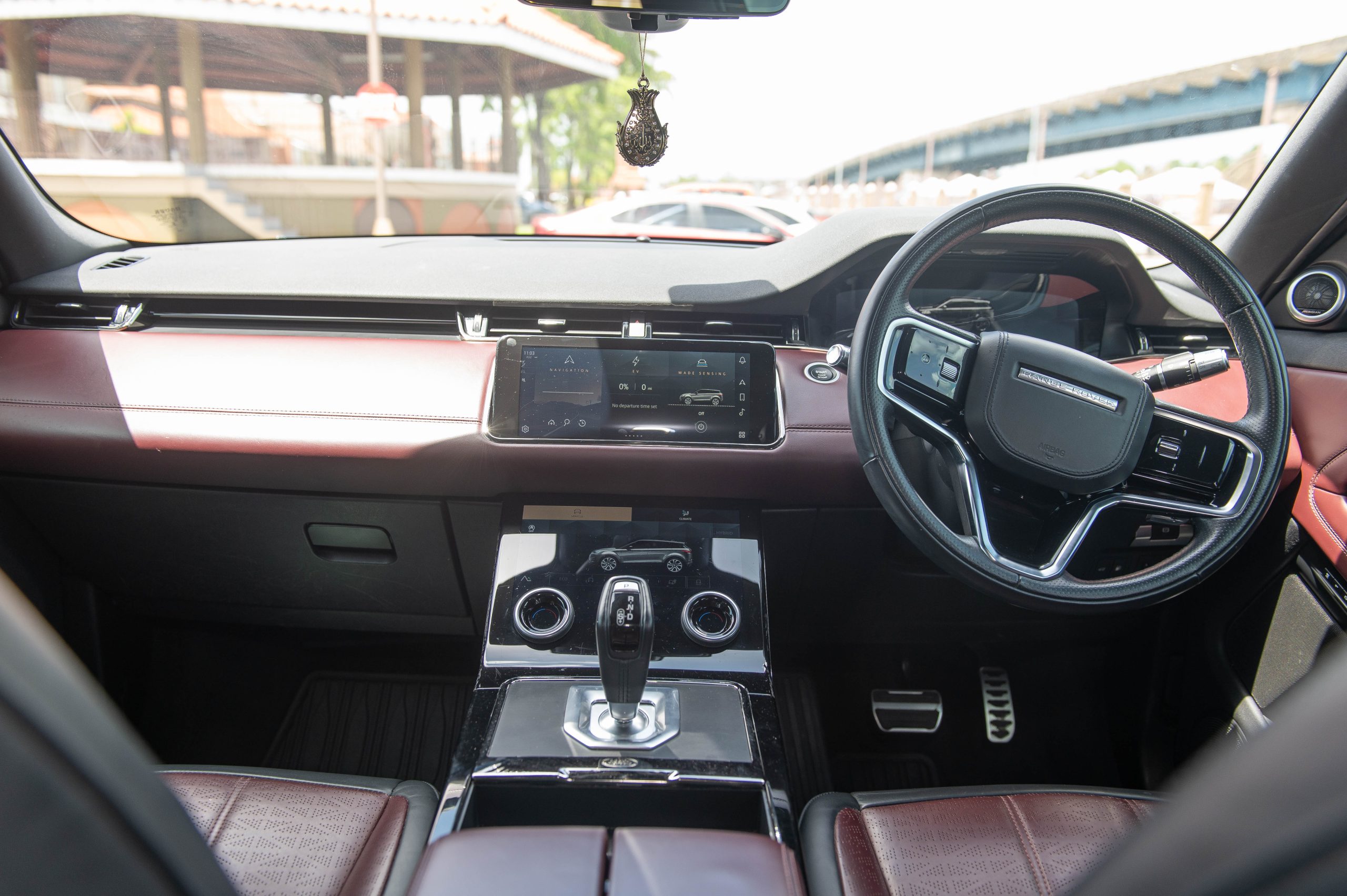 PEB 2021 Land Rover Range Rover Hybrid