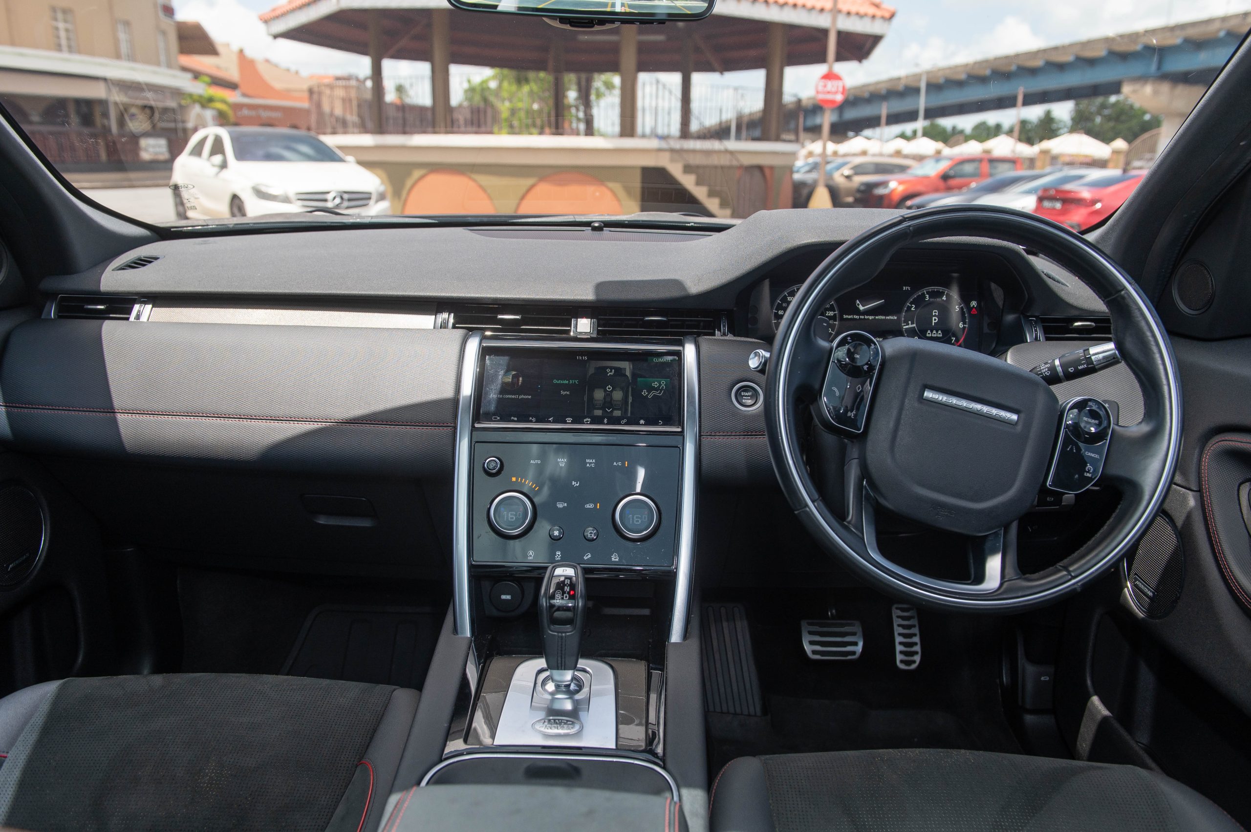 PDY 2019 Blue Land Rover Discovery Sport R-Dynamic SE