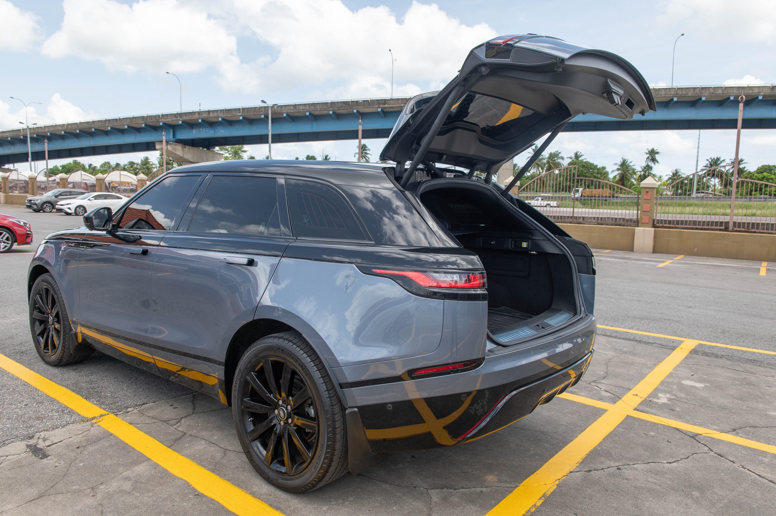 PDY 2020 Land Rover Ranger Rover Velar
