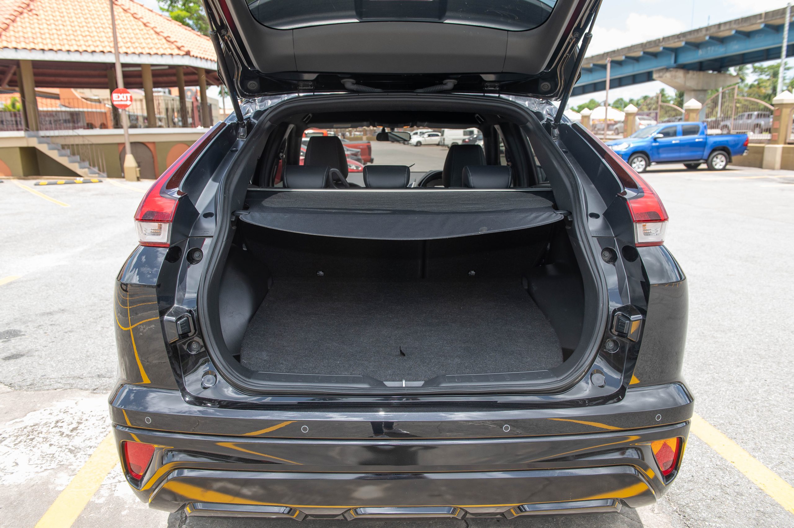 PEE 2023 Mitsubishi Eclipse Cross