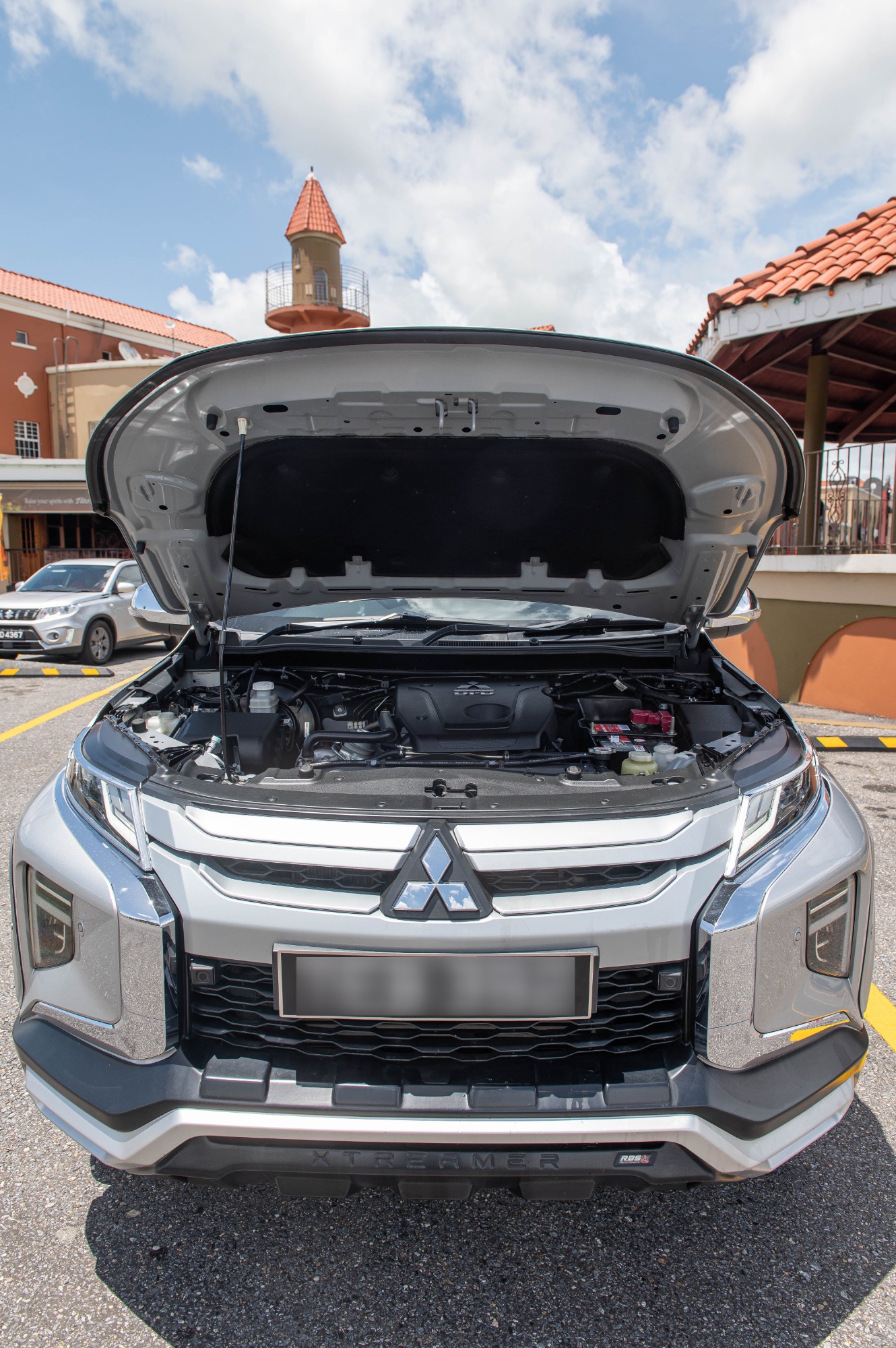 TEB 2021 Silver Mitsubishi Sportero