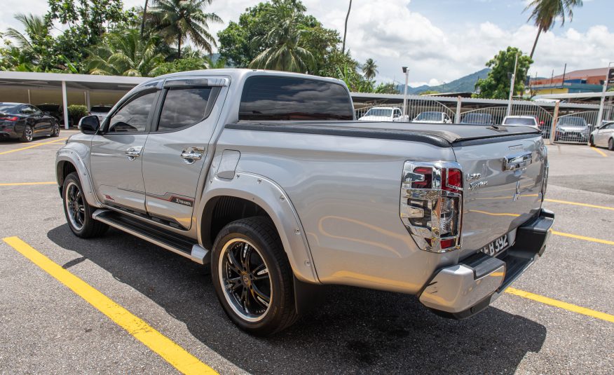 TEB 2021 Silver Mitsubishi Sportero