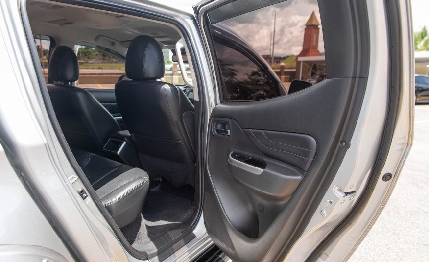 TEB 2021 Silver Mitsubishi Sportero