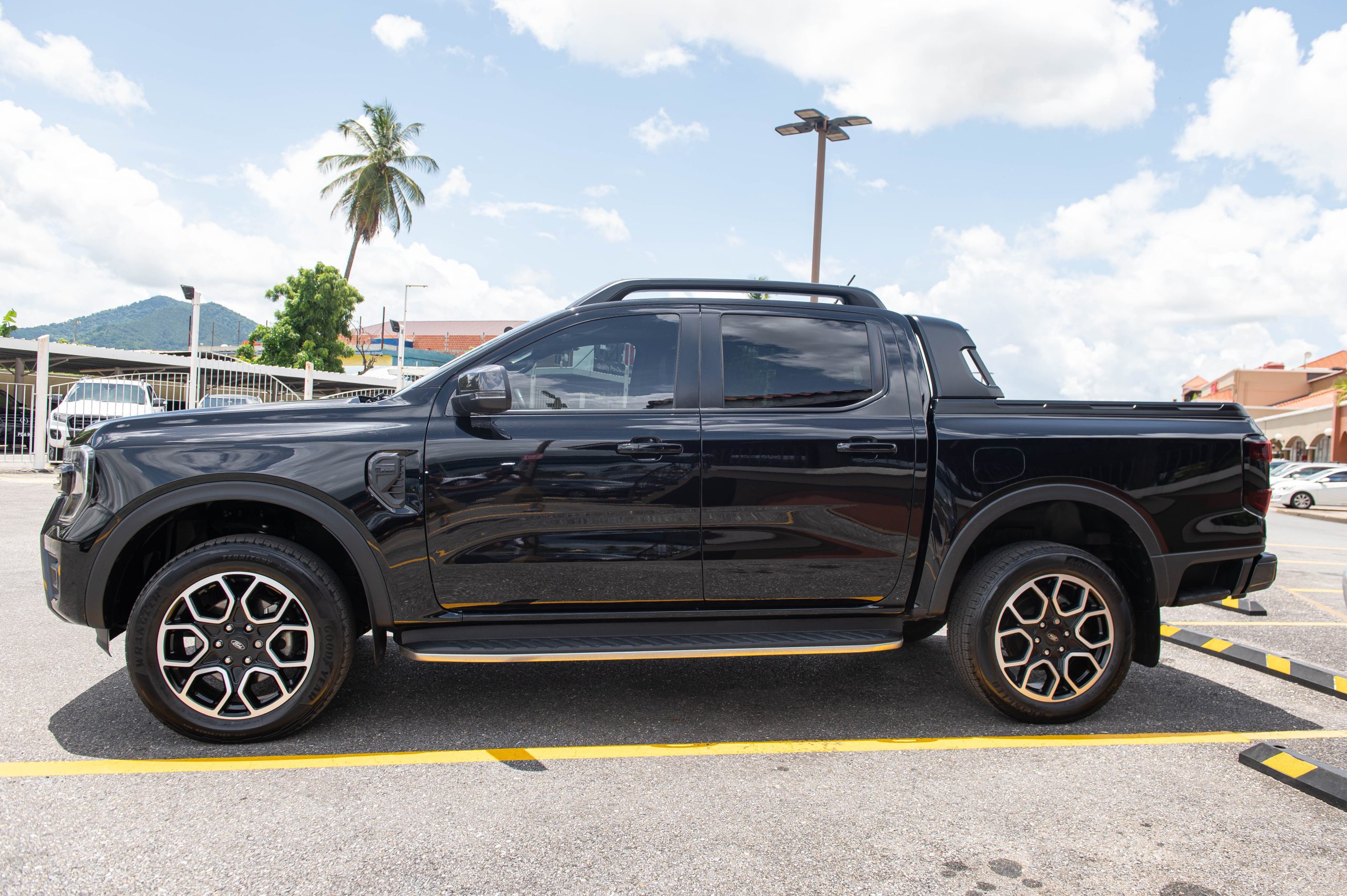 TEG 2024 Black Ford Wildtrak