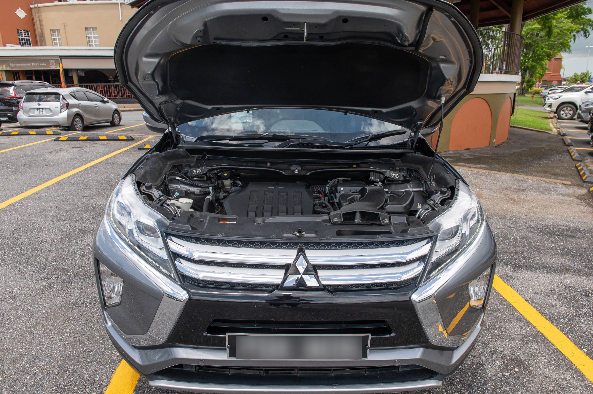 PDX 2019 Grey Mitsubishi Eclipse Cross