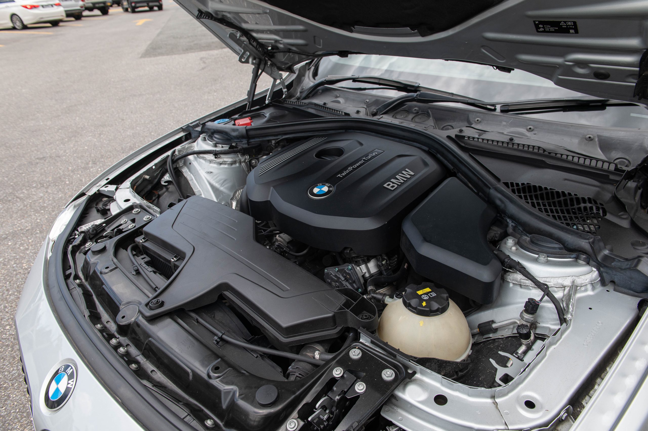 PDW 2018 Silver BMW 318i