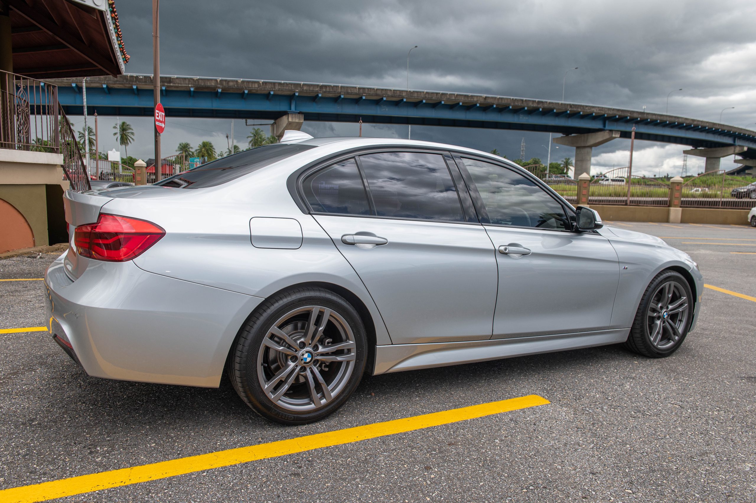 PDW 2018 Silver BMW 318i