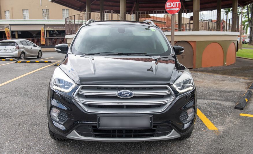 PDW 2019 Black Ford Kuga Titanium