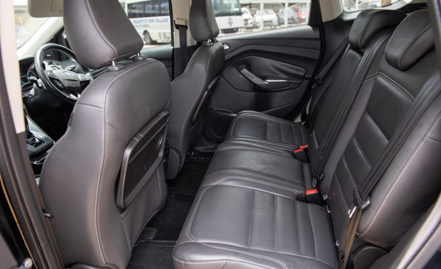 PDW 2019 Black Ford Kuga Titanium