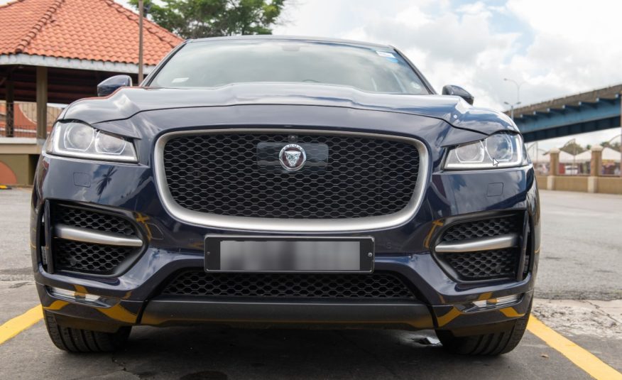 PDT 2018 Blue Jaguar F-PACE