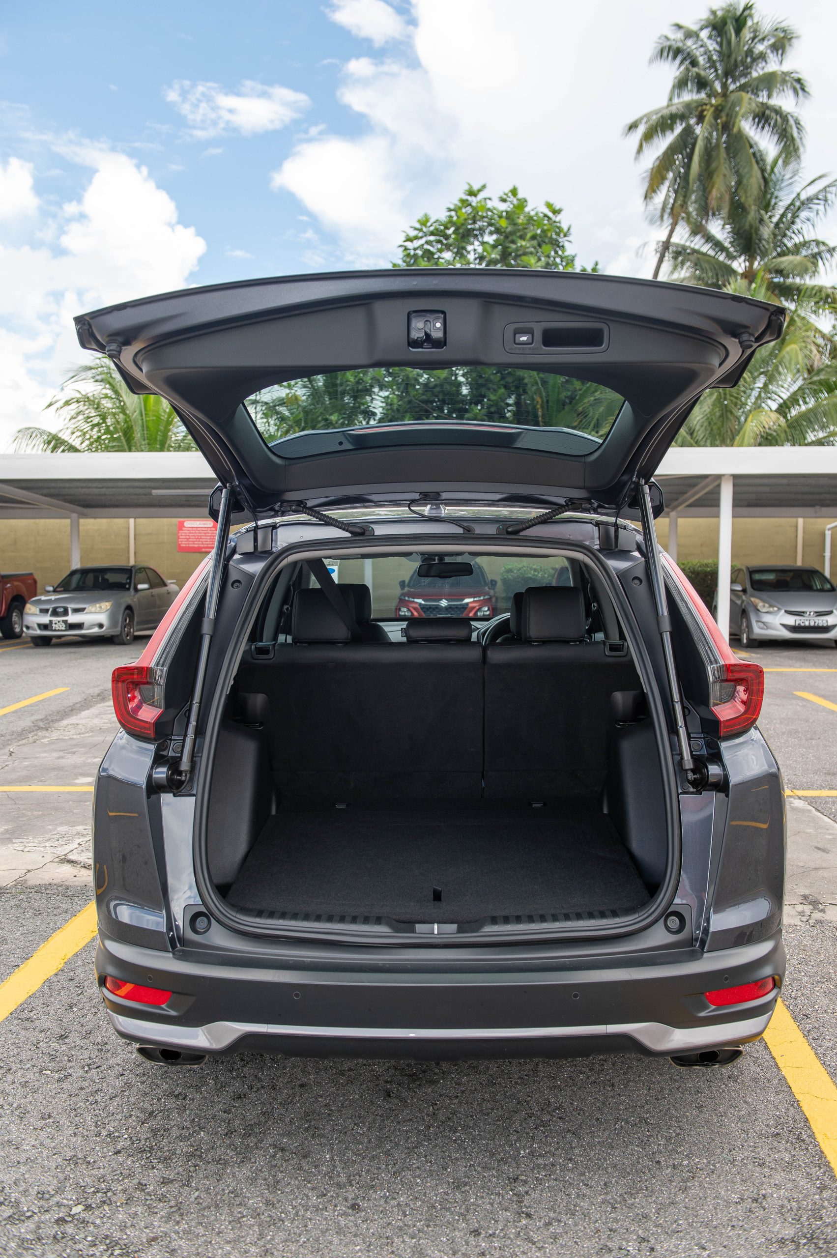 PEE 2023 Grey Honda CRV