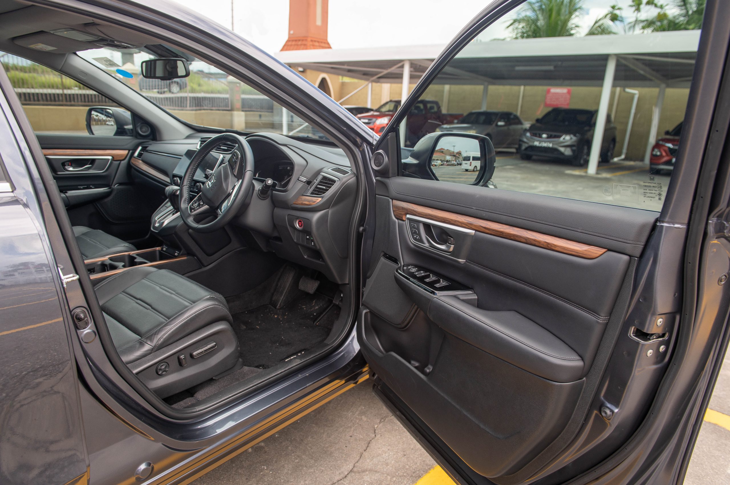 PEE 2023 Grey Honda CRV