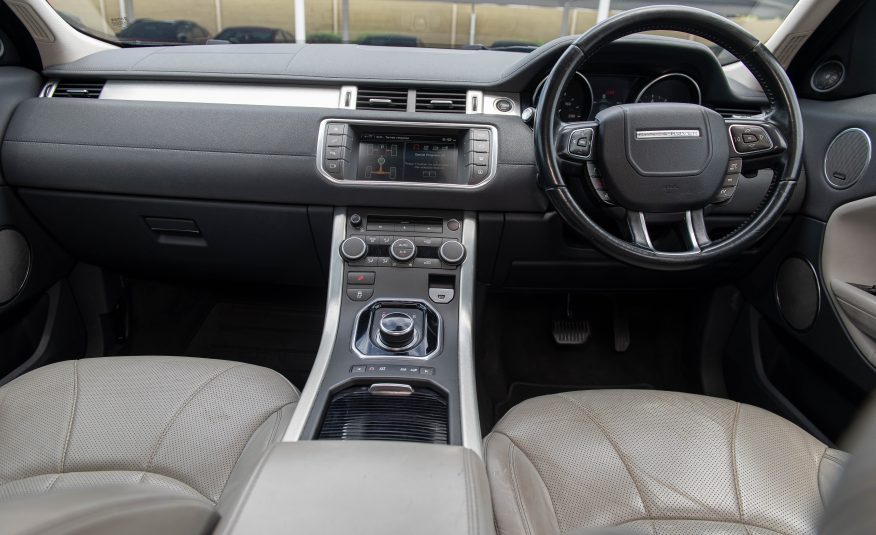 PDK 2016 Black Range Rover EVOQUE 2.0 G