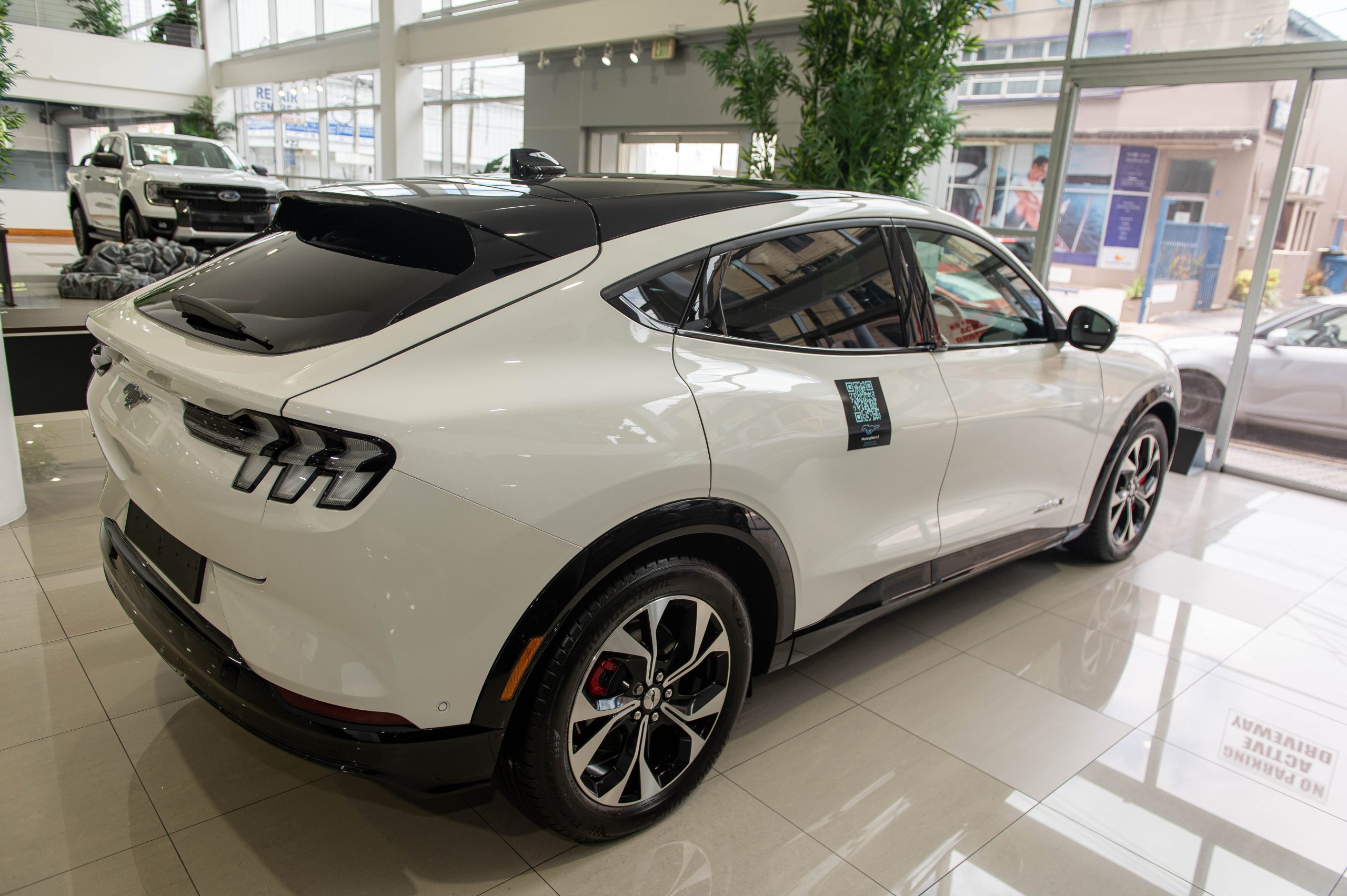 Unregistered 2023 Star White Mustang Mach-E