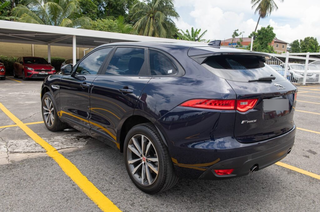 PDT 2018 Blue Jaguar F-PACE