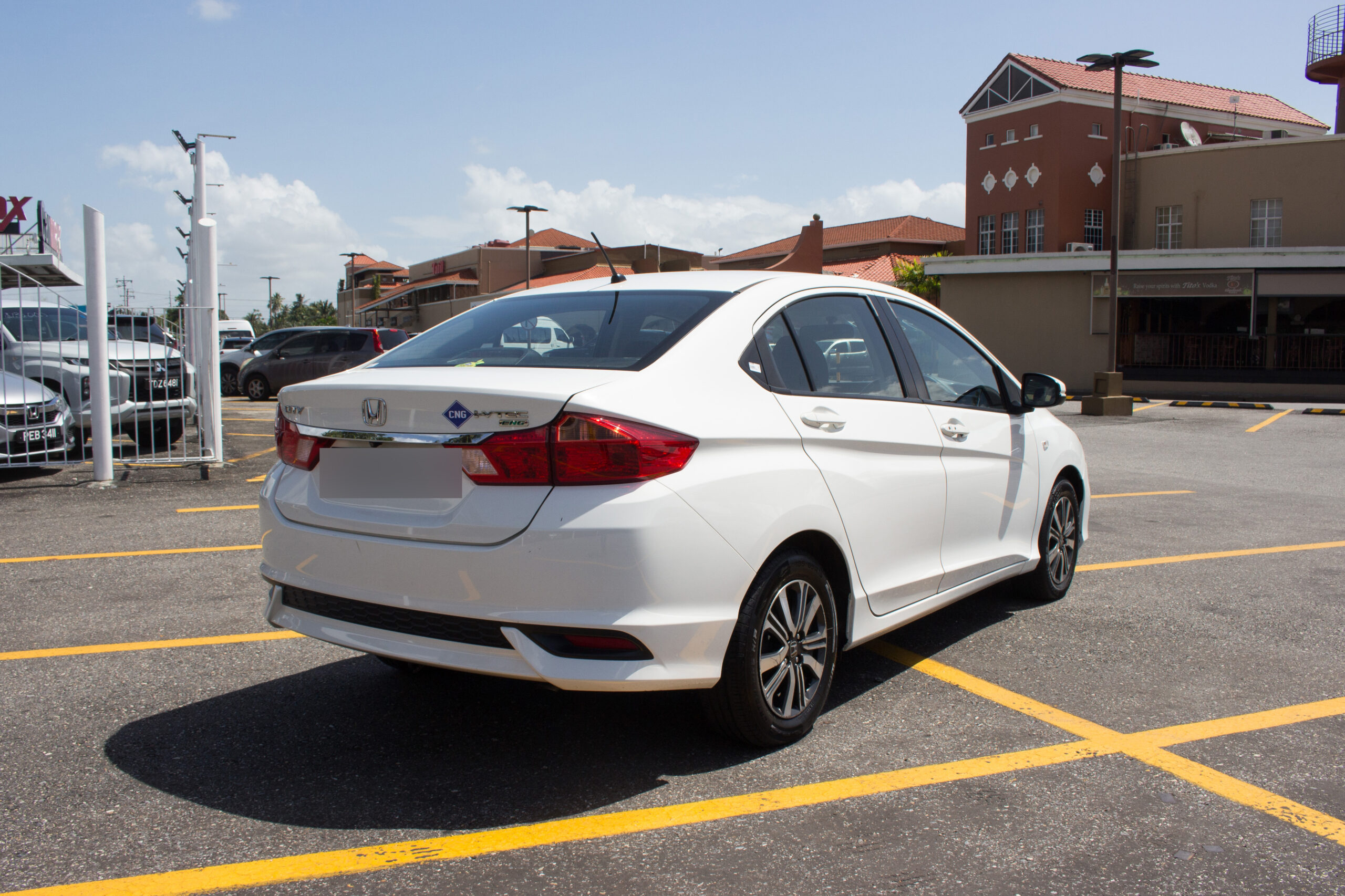 PEC 2020 Taffeta White Honda City CNG