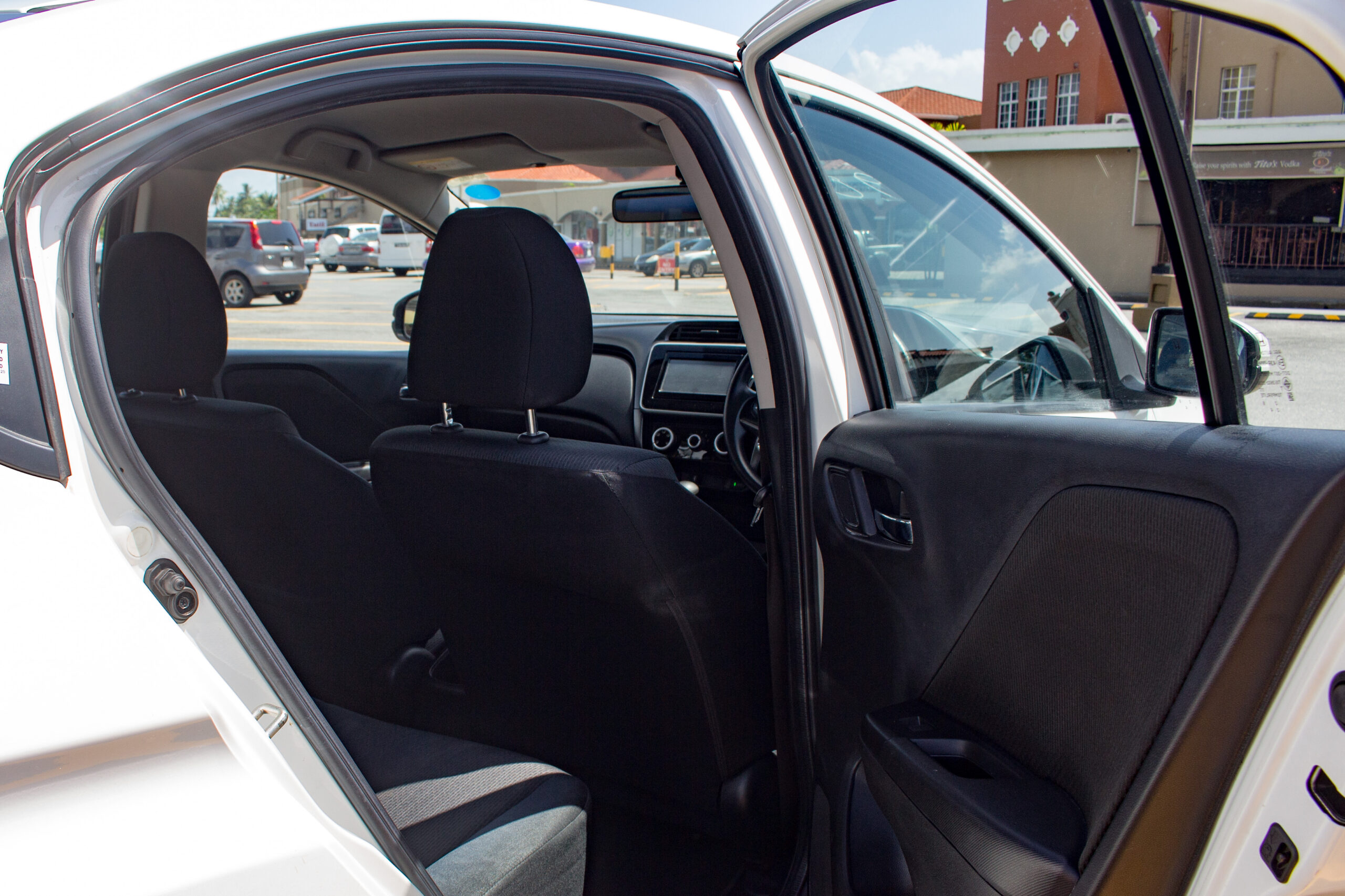 PEC 2020 Taffeta White Honda City CNG