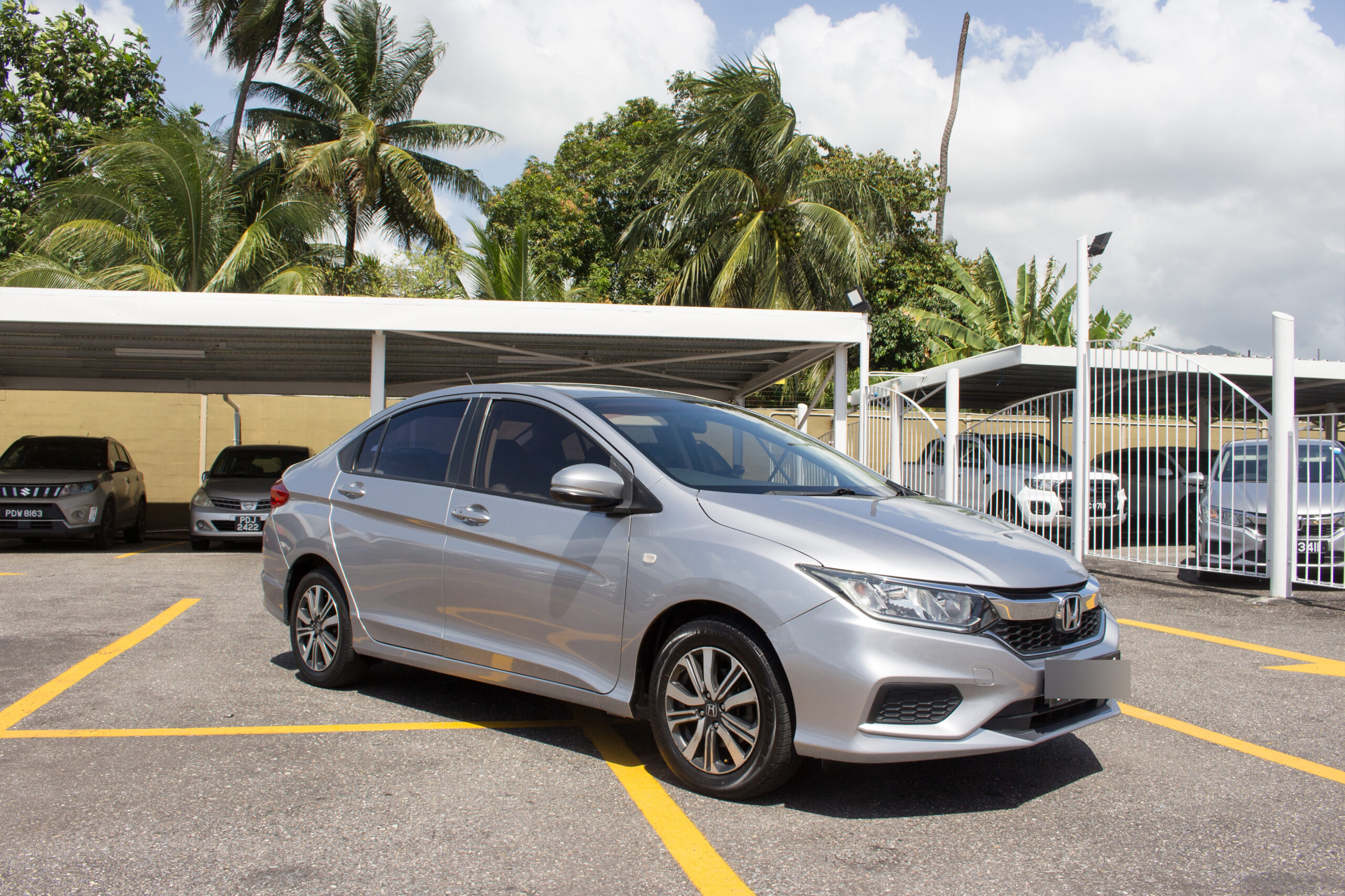 PEB 2021 Silver Honda City CNG