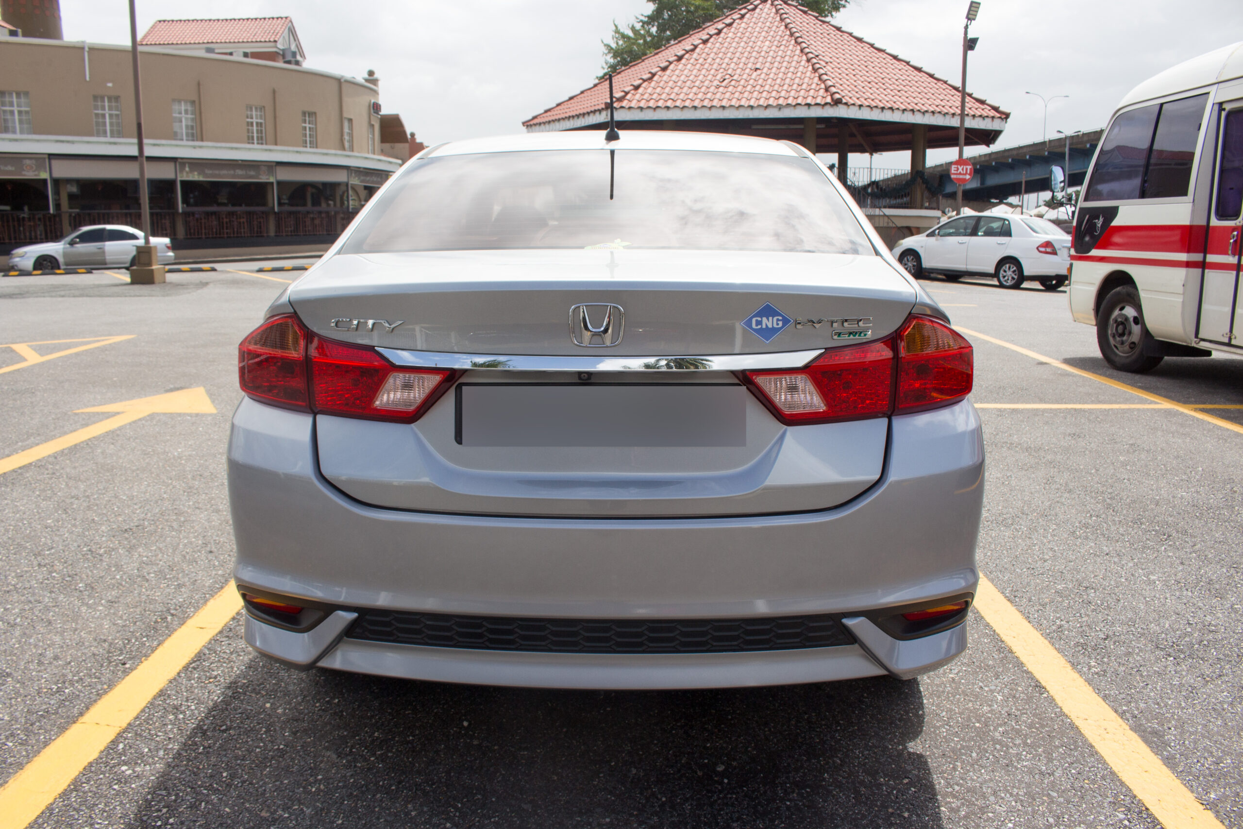 PEB 2021 Lunar Silver Honda City CNG