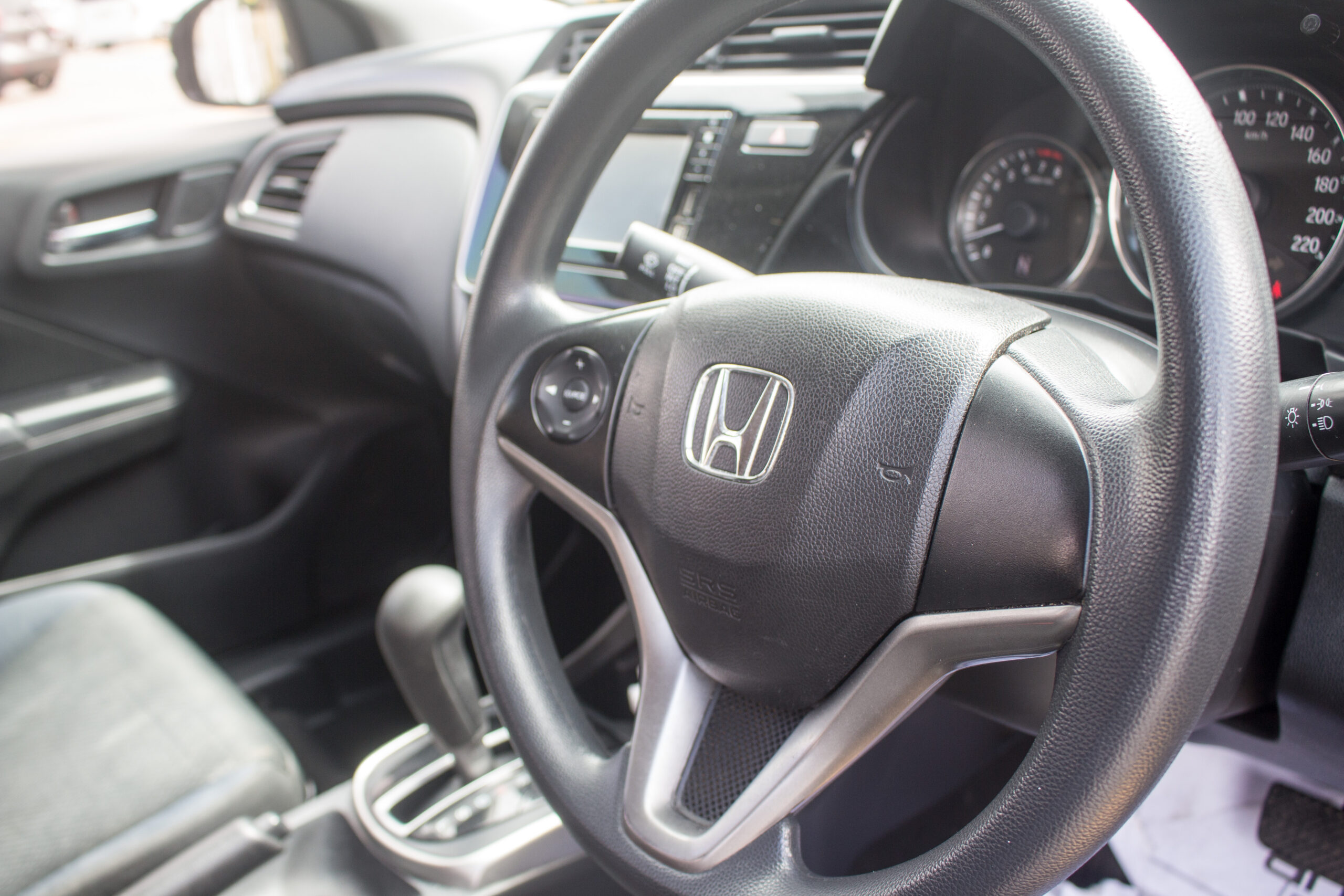 PEB 2021 Lunar Silver Honda City CNG