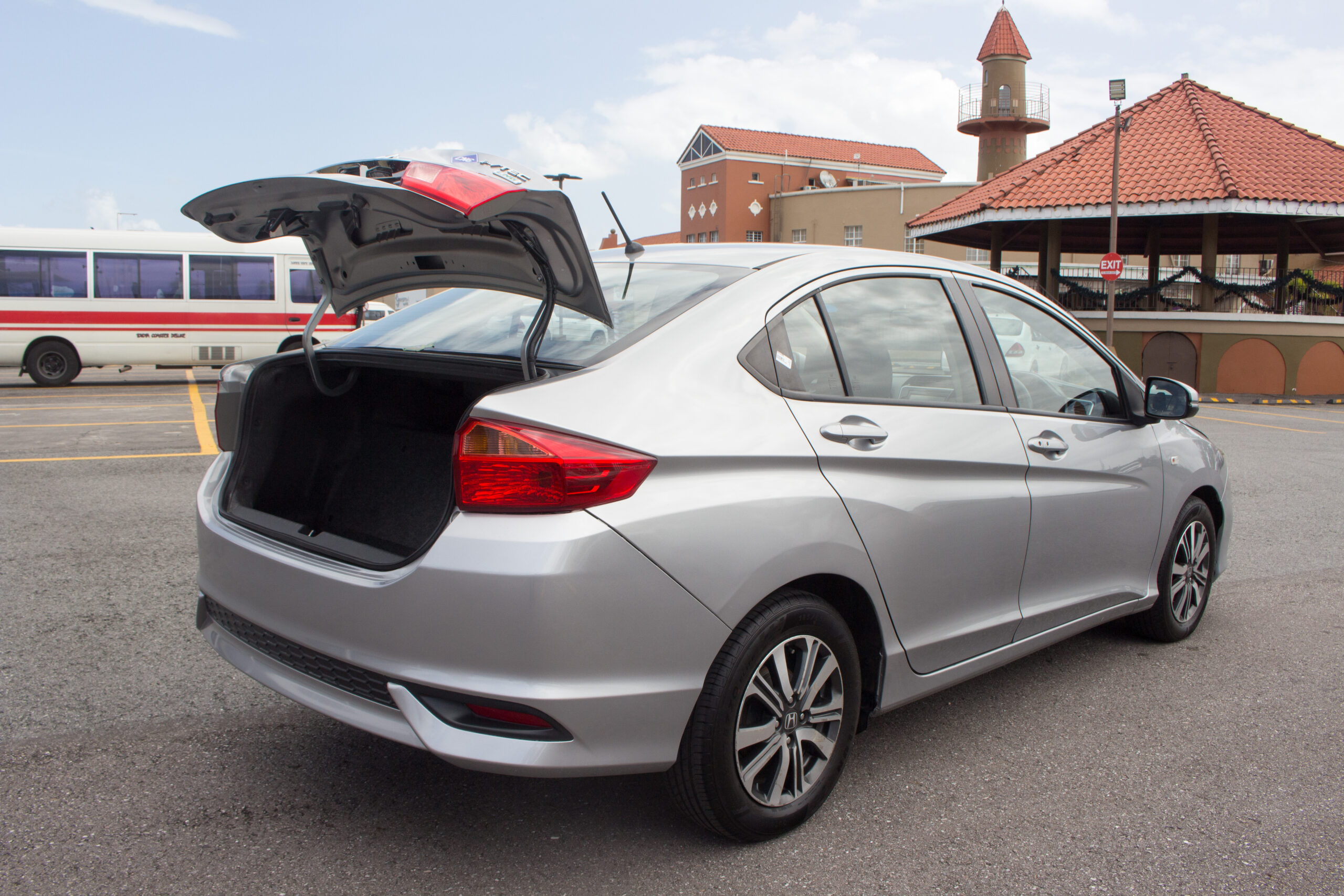 PEC 2020 Lunar Silver Honda City CNG