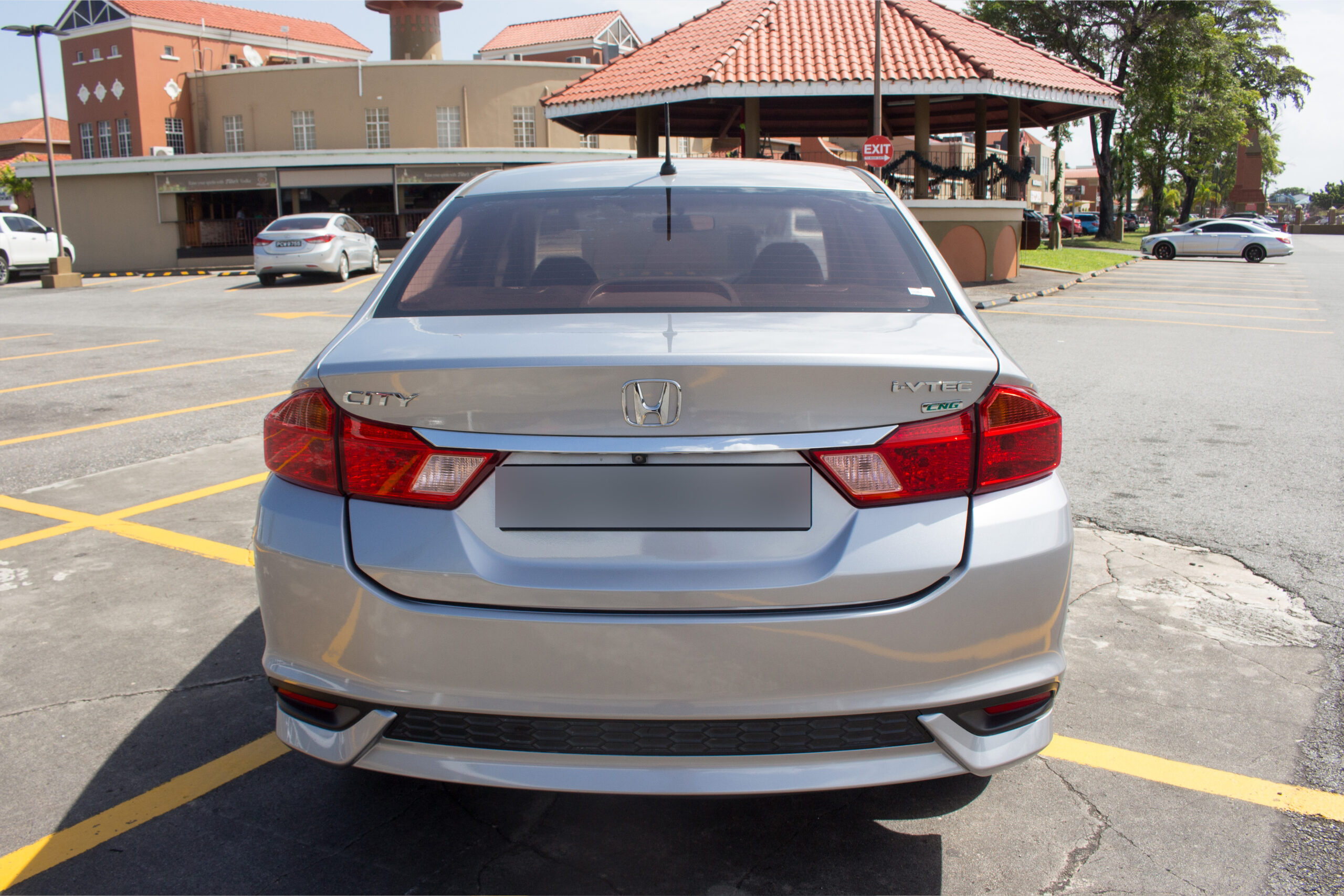 PEB 2021 Silver Honda City CNG