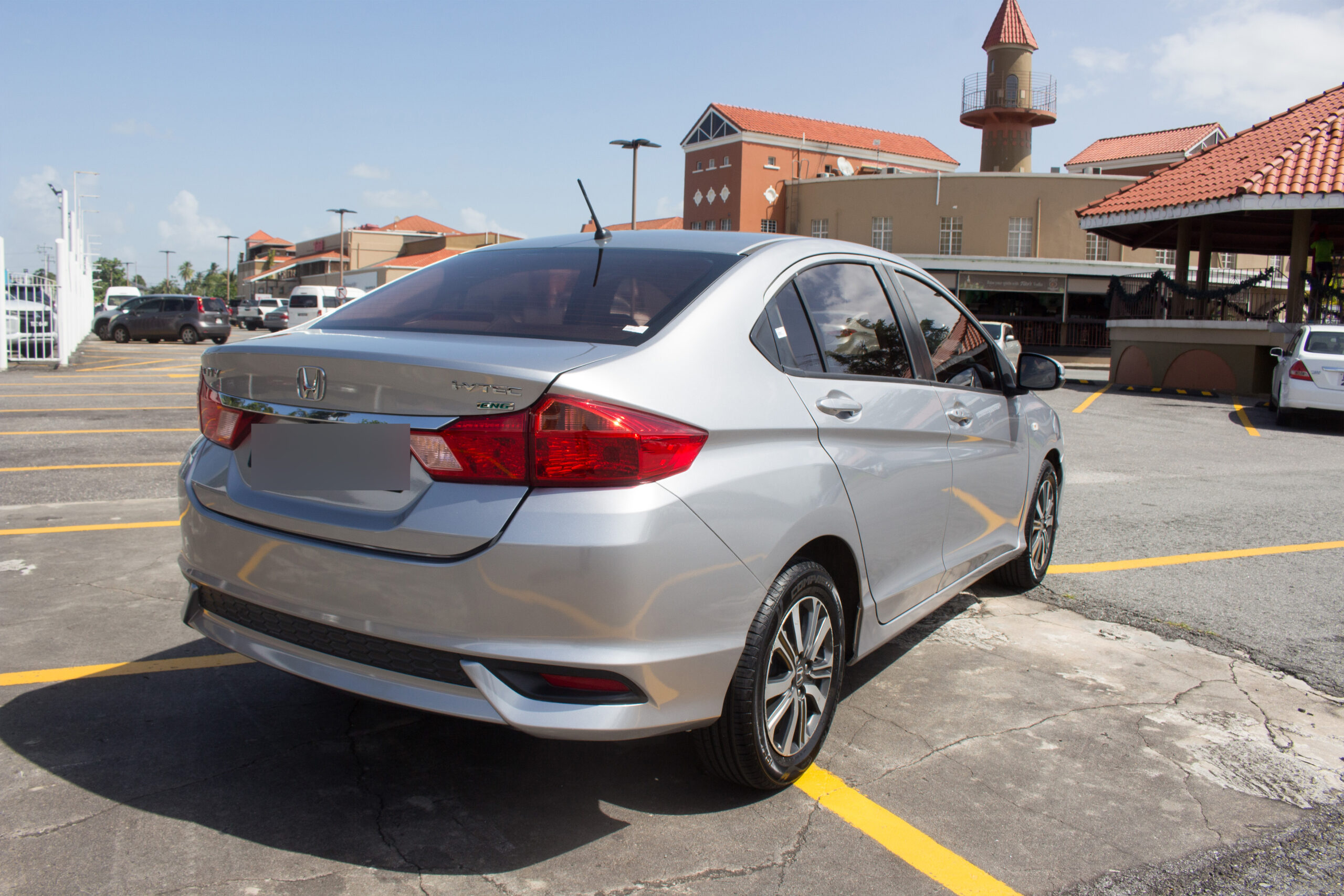PEB 2021 Silver Honda City CNG