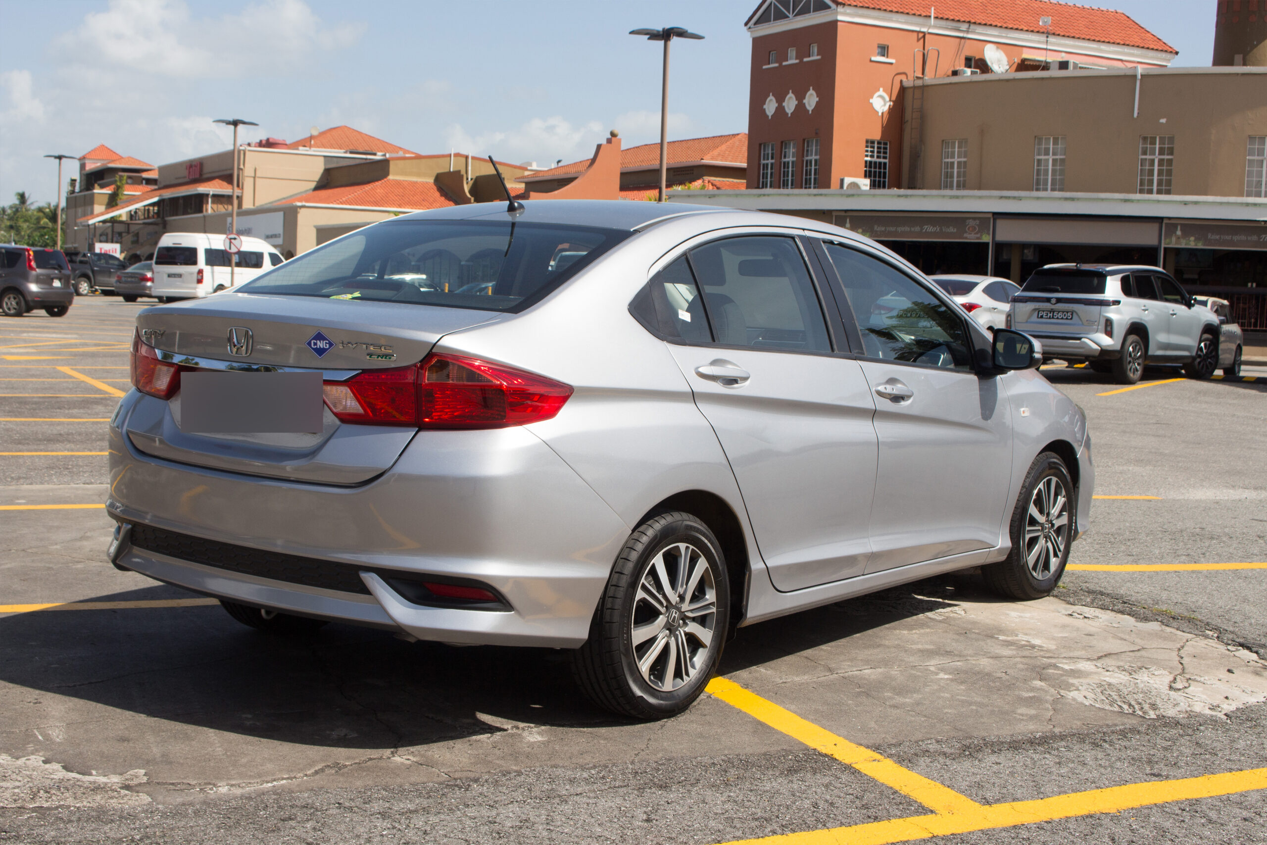 PEB 2011 Silver Honda City CNG