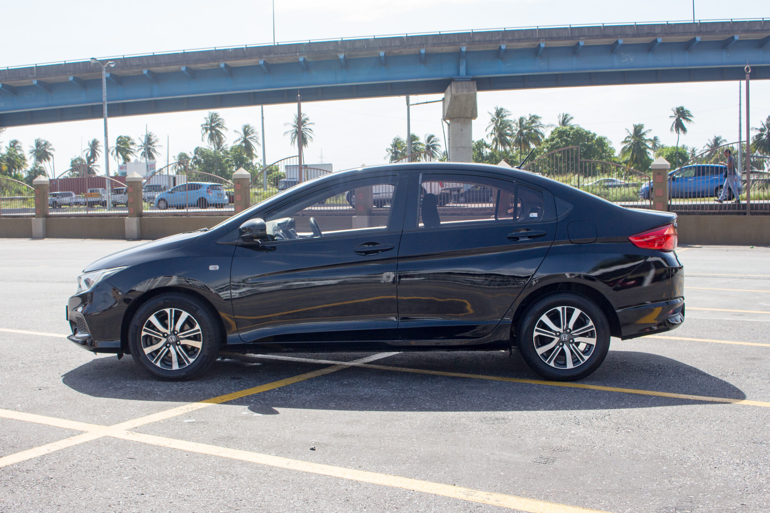 PEB 2021 Black Honda City CNG