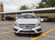 PDZ 2019 Silver Mercedes Benz GLA 200