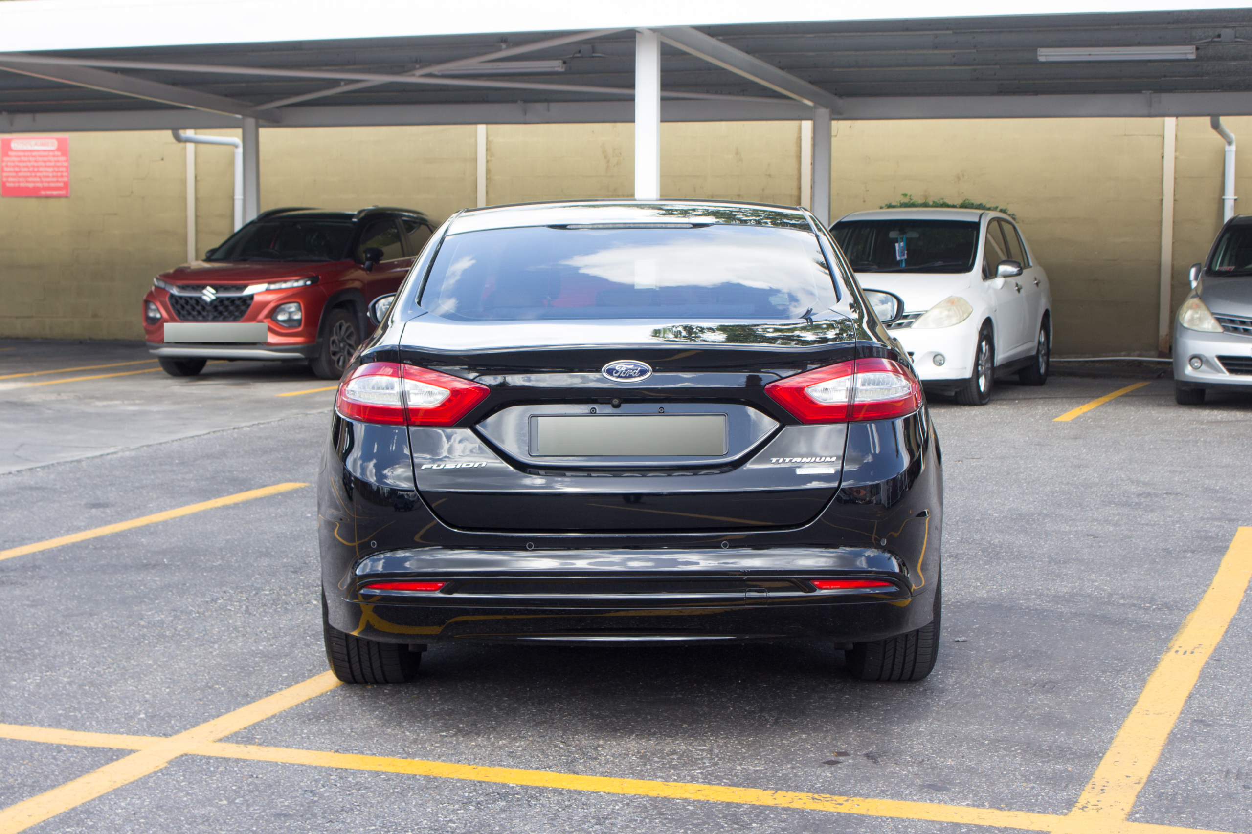 PEB 2016 Black Ford Fusion