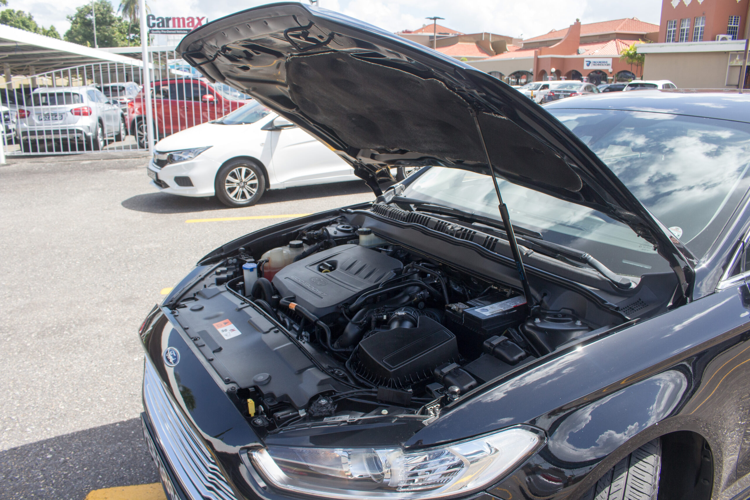 PEB 2016 Black Ford Fusion