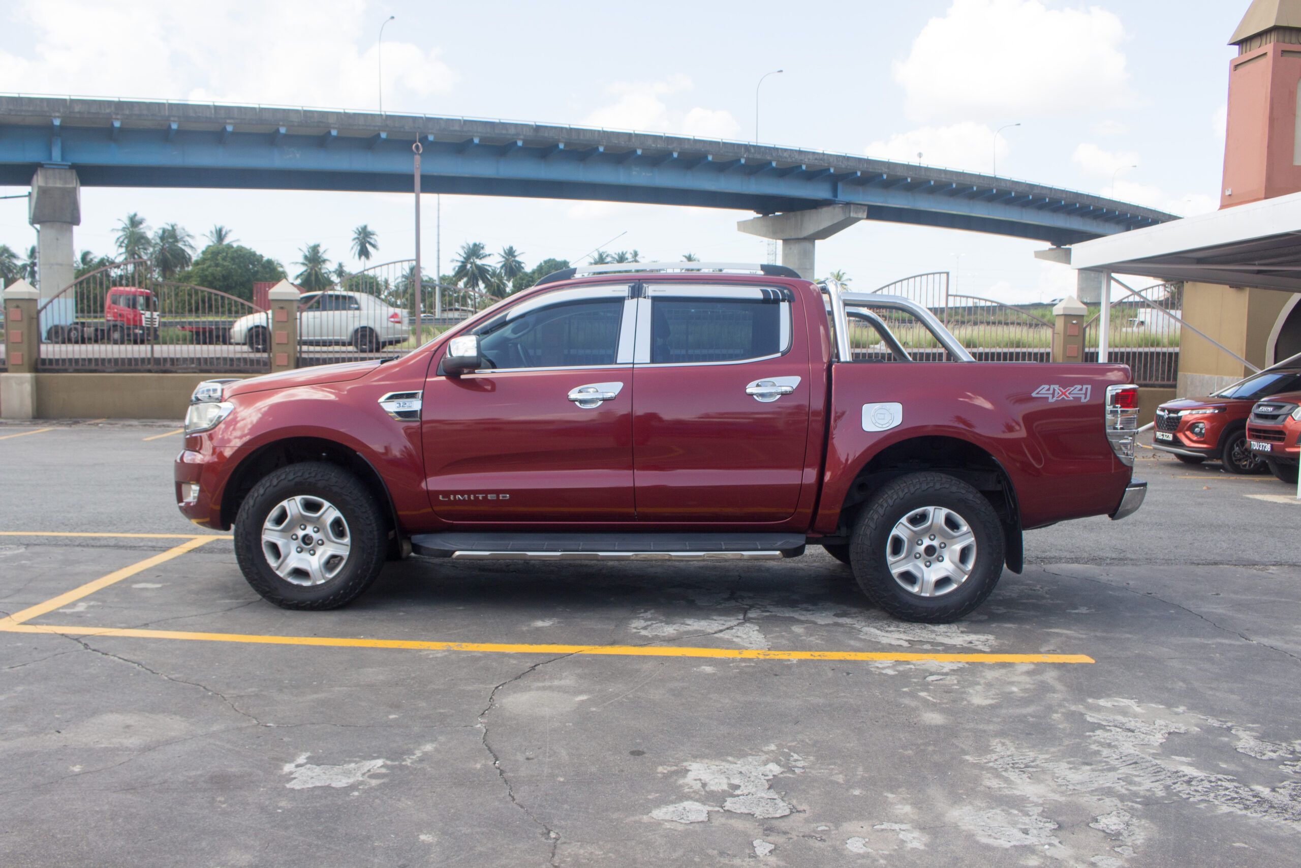 2018 TDU Burgundy Ford Ranger Limited