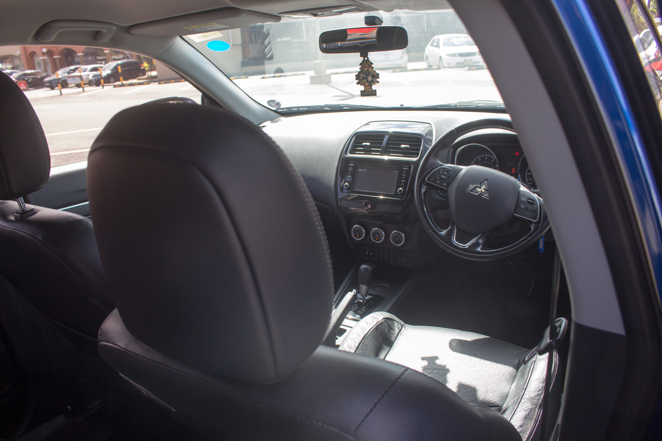 2019 PEB Blue Mitsubishi ASX