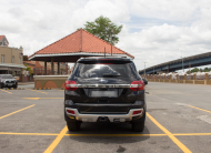 PEC 2019 Black Ford Everest