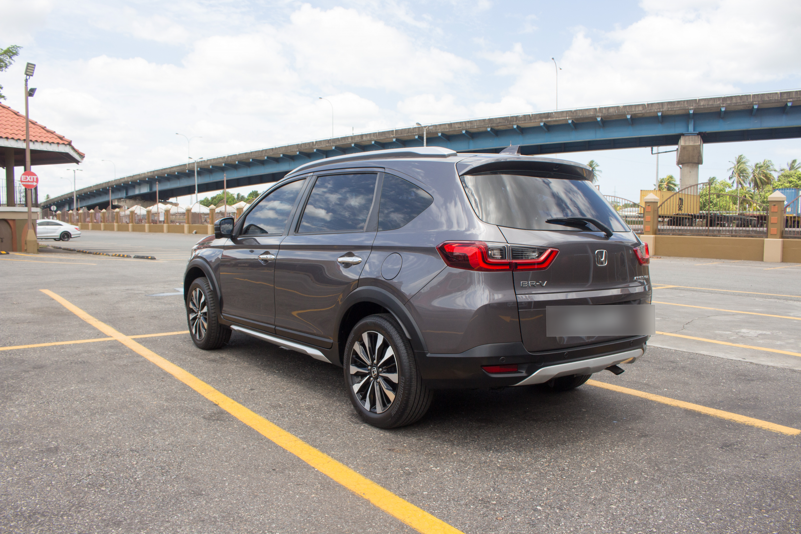 PEC 2023 Grey Honda BR-V