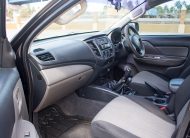 TDX 2019 Black Mitsubishi L200