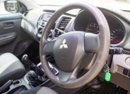 TDX 2019 Black Mitsubishi L200