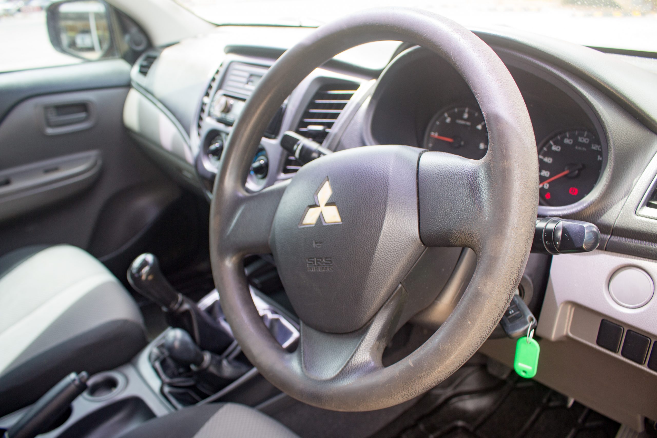 TDX 2019 Black Mitsubishi L200