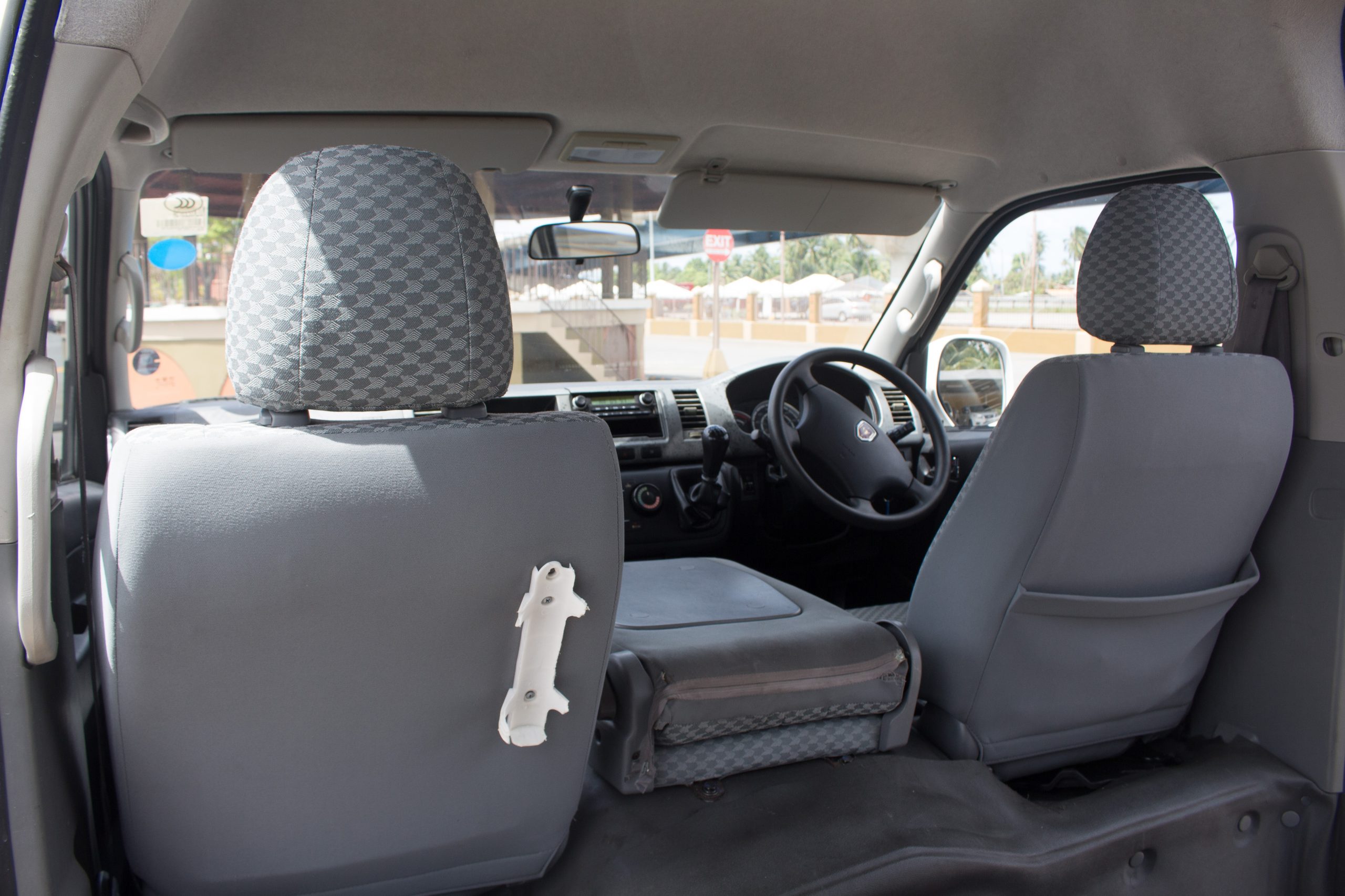 TED 2020 White Jinbei Panel van