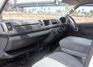 TED 2020 White Jinbei Panel van